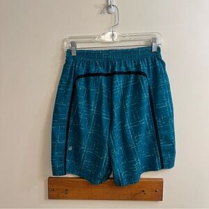 Lululemon Pace Breaker 9” Shorts Men’s Size Medium‎ Blue Green Workout Athletic
